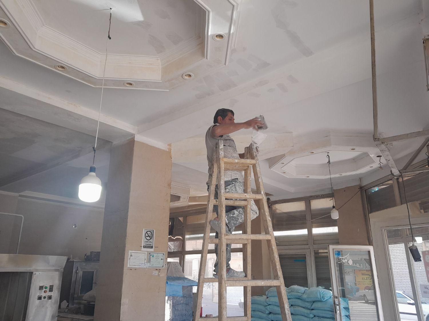 رنگ کار ساختمان( نقاش ساختمان)|خدمات پیشه و مهارت|کرج, گوهردشت|دیوار