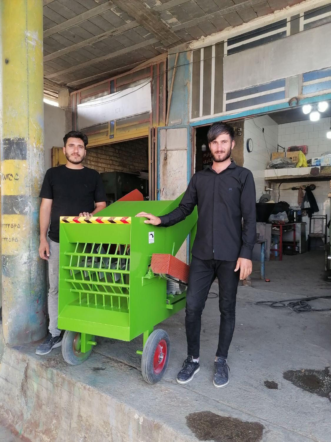 آسیاب دوکاره تک کاره و یونجه کوب مخصوص خوراک دام|ماشین‌آلات صنعتی|شیراز, ابیوردی|دیوار