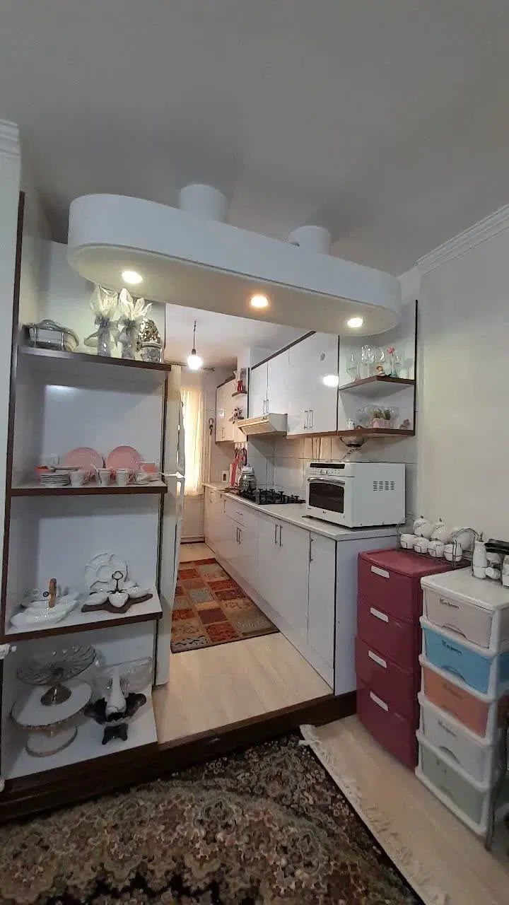 ۷۰متر/ پارکینگ اختصاصی/ آسانسور/ سند تک برگ|فروش آپارتمان|اندیشه, شهرک مریم|دیوار