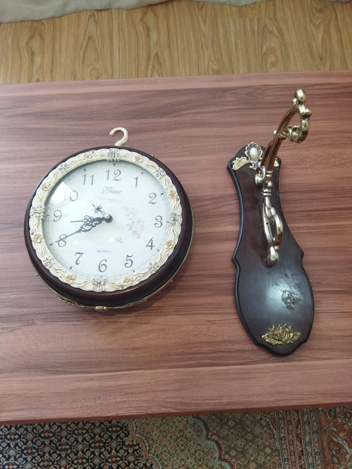 ساعت دیواری دو بر نما|ساعت دیواری و تزئینی|شیراز, احمدآباد|دیوار