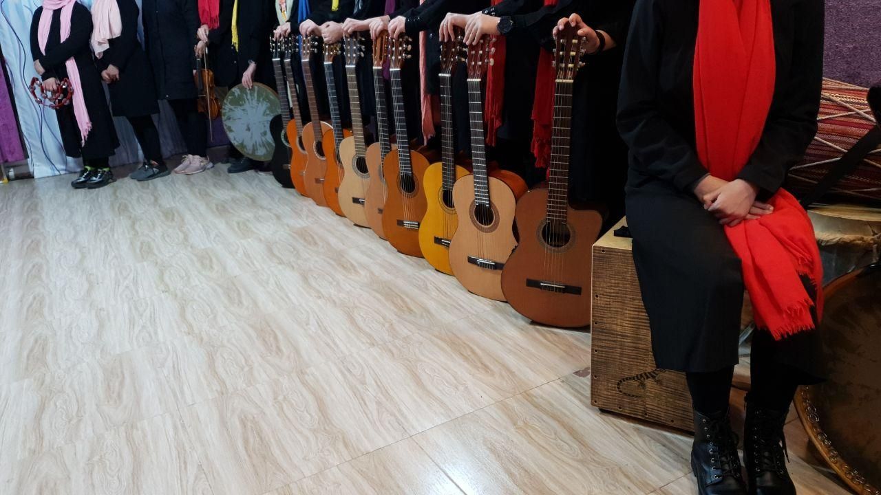 تخفیف ترم پاییز گیتار دف تنبک پیانو ویلن هنگ درام|خدمات آموزشی|تهران, فلسطین (میدان انقلاب)|دیوار