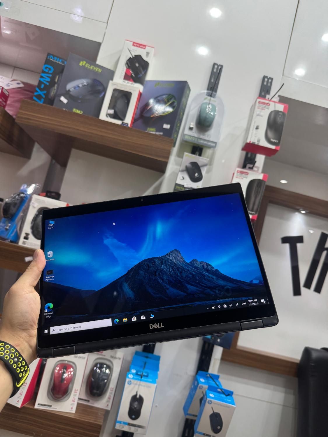 لپتاپ دل7389 رم۱۶ پردازندهi7لمسی۳۶۰درجه هارد۵۰۰SSd|رایانه همراه|تهران, تجریش|دیوار