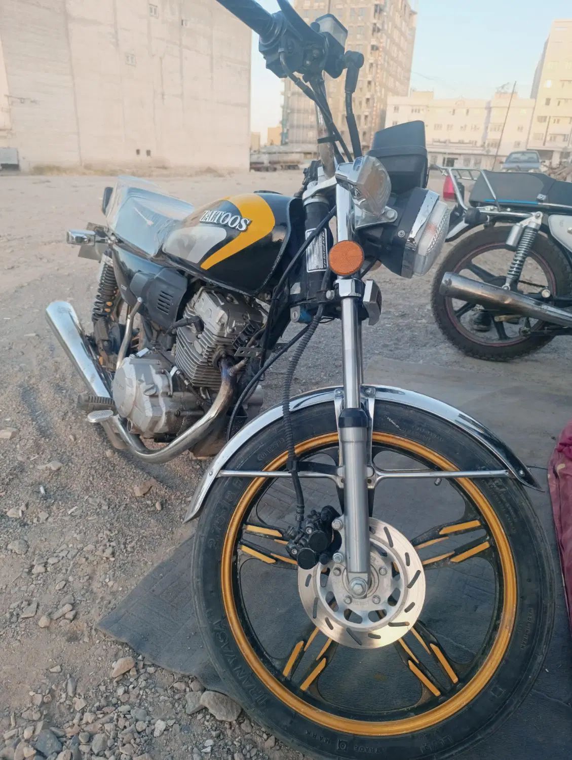 تیزپرتوس250cc|موتورسیکلت|مشهد, چهارچشمه|دیوار