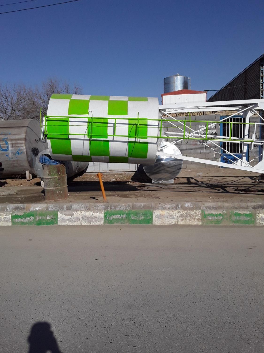 تانکر اب تانکرسازی خرید وفروش و معاوضه|مصالح و تجهیزات ساختمان|مشهد, توس (بلوار توس)|دیوار