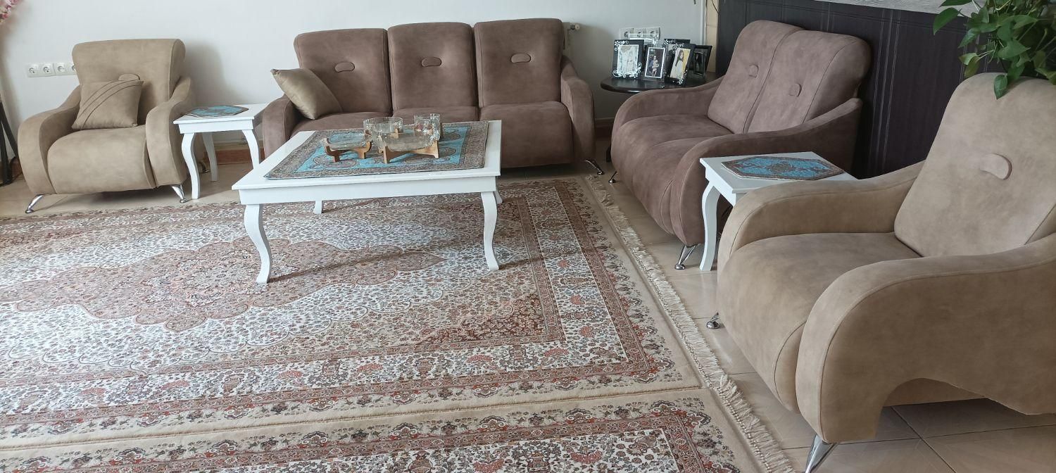 مبل راحتی|مبلمان خانگی و میز عسلی|مهاباد (آذربایجان غربی), |دیوار