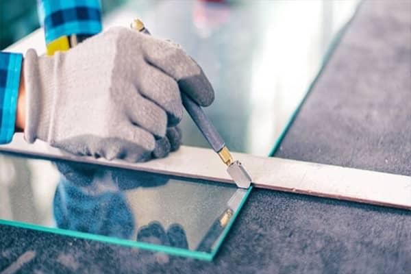 شیشه بری مطیع|خدمات پیشه و مهارت|کاشان, الغدیر|دیوار