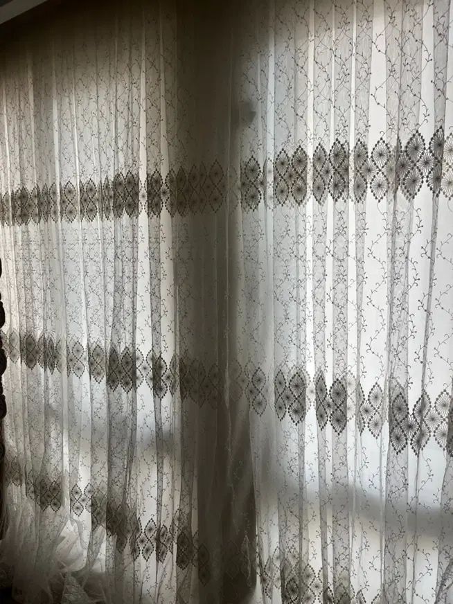 پرده گیپور طول ۳متر عرض ۲.۷۰ در حد نو همراه با۳پنل|پرده، رانر، رومیزی|تهران, حکیمیه|دیوار