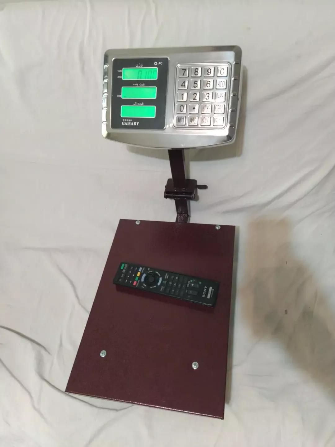 فروش انواع ترازو. و باسکول دیجیتال|فروشگاه و مغازه|بروجرد, |دیوار