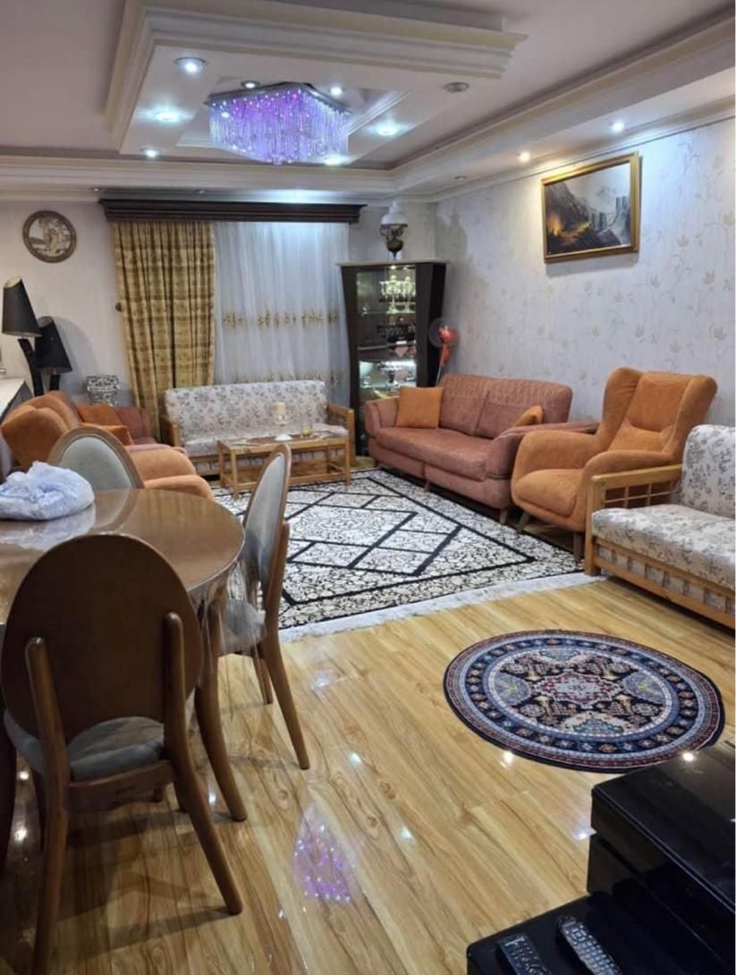 فروش واحد طبقه دوم در نیرو دریایی|فروش آپارتمان|رشت, نیروی دریایی|دیوار