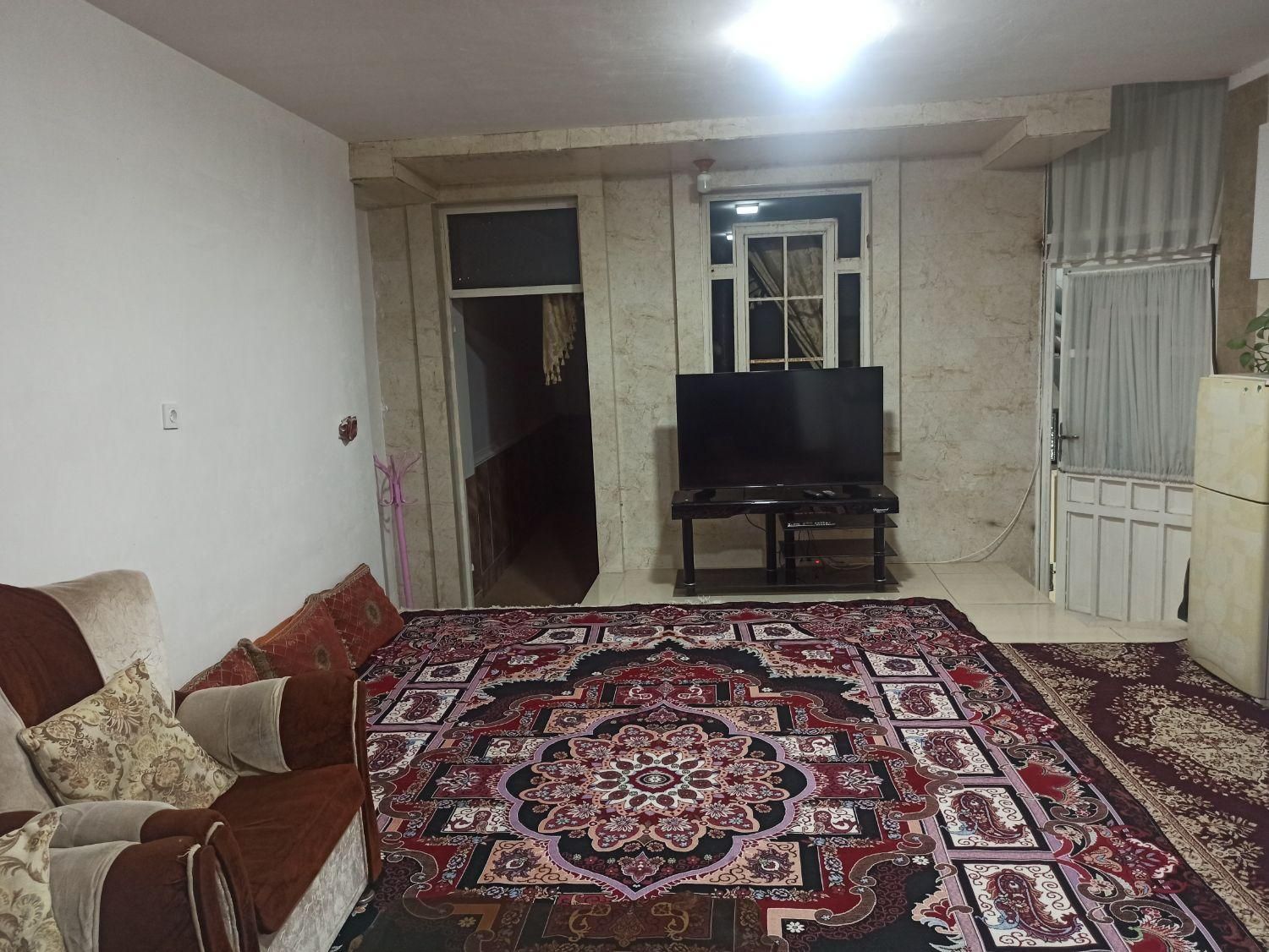 سوییت منزل مبله|اجارهٔ کوتاه‌مدت آپارتمان و سوئیت|بندر گناوه, |دیوار