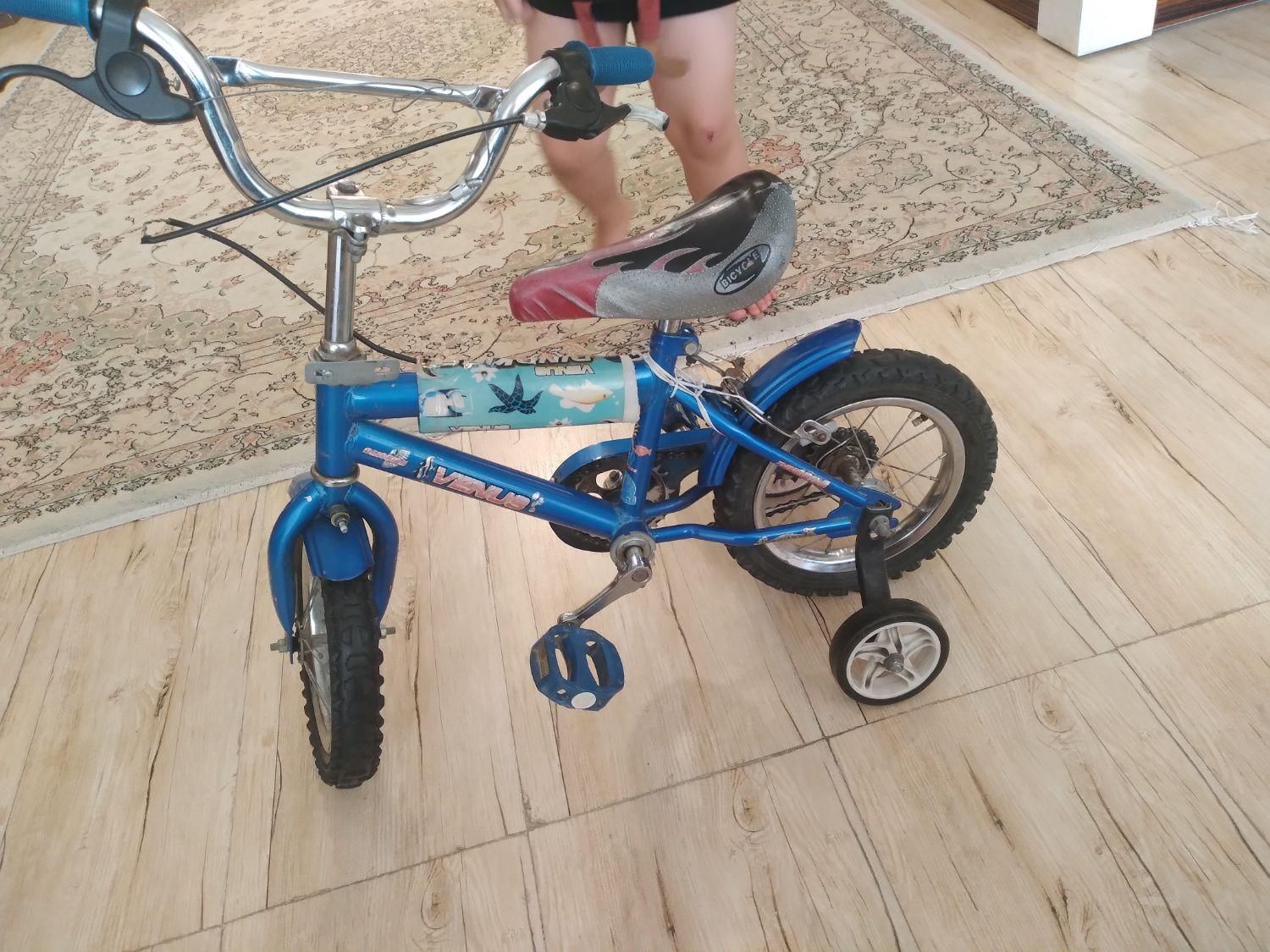 دوچرخه۱۲|دوچرخه، اسکیت، اسکوتر|بومهن, |دیوار