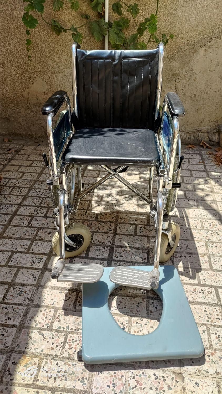 ویلچر تاشو سه کاره حمام و توالت کایانگ مدل 681|آرایشی، بهداشتی، درمانی|مشهد, سمزقند|دیوار