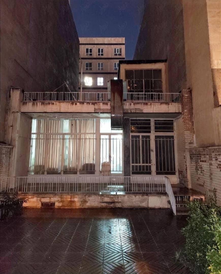 فروش ملک کلنگی ۲۴۷ متری در نارمک میدان ۵۷|فروش زمین و ملک کلنگی|تهران, نارمک|دیوار