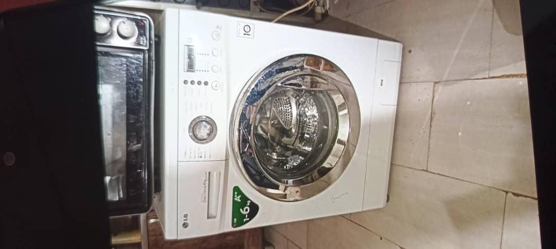 ماشین لباسشویی ال جی - LG|ماشین لباسشویی و خشک‌کن لباس|بومهن, |دیوار