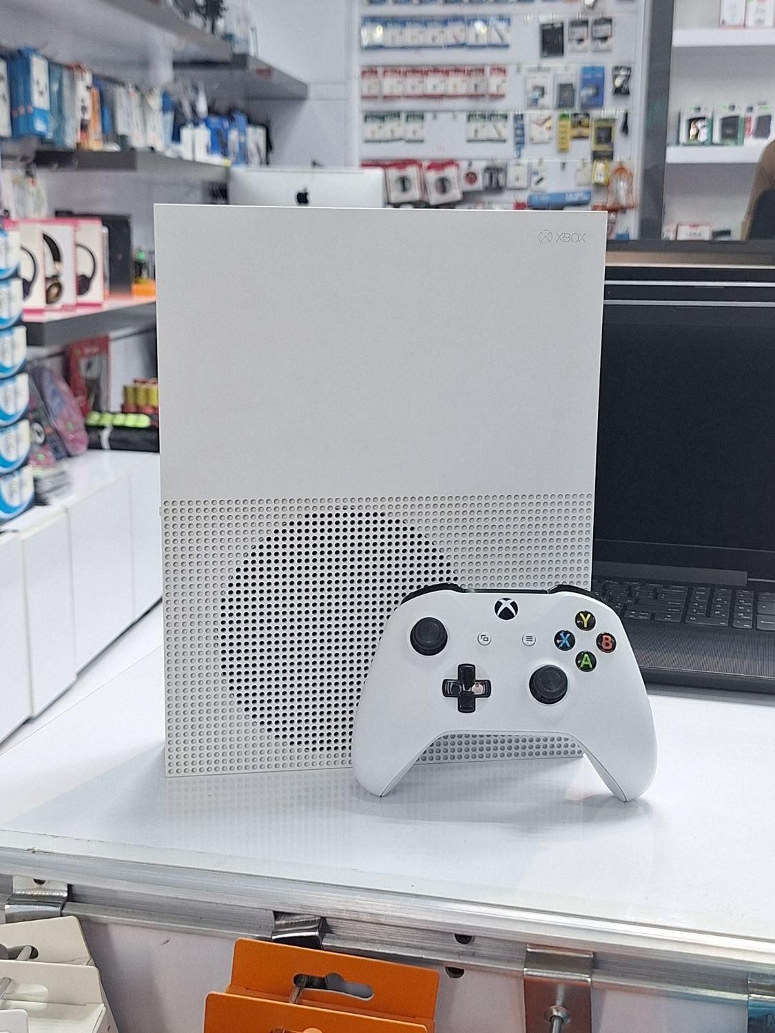 Xbox one s full game|کنسول، بازی ویدئویی و آنلاین|بیرجند, |دیوار