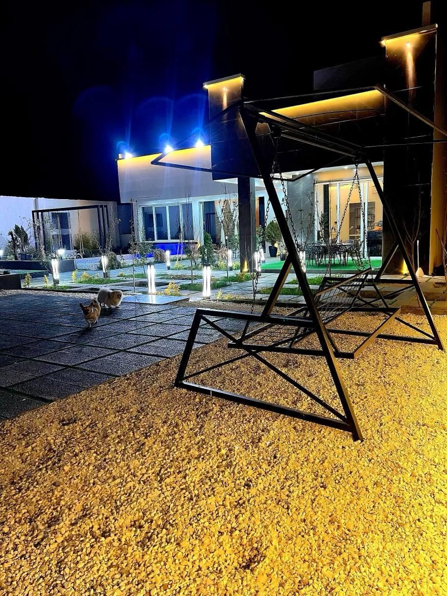 اجاره روزانه باغ ویلا مدرن|اجارهٔ کوتاه‌مدت ویلا و باغ|شاندیز, |دیوار