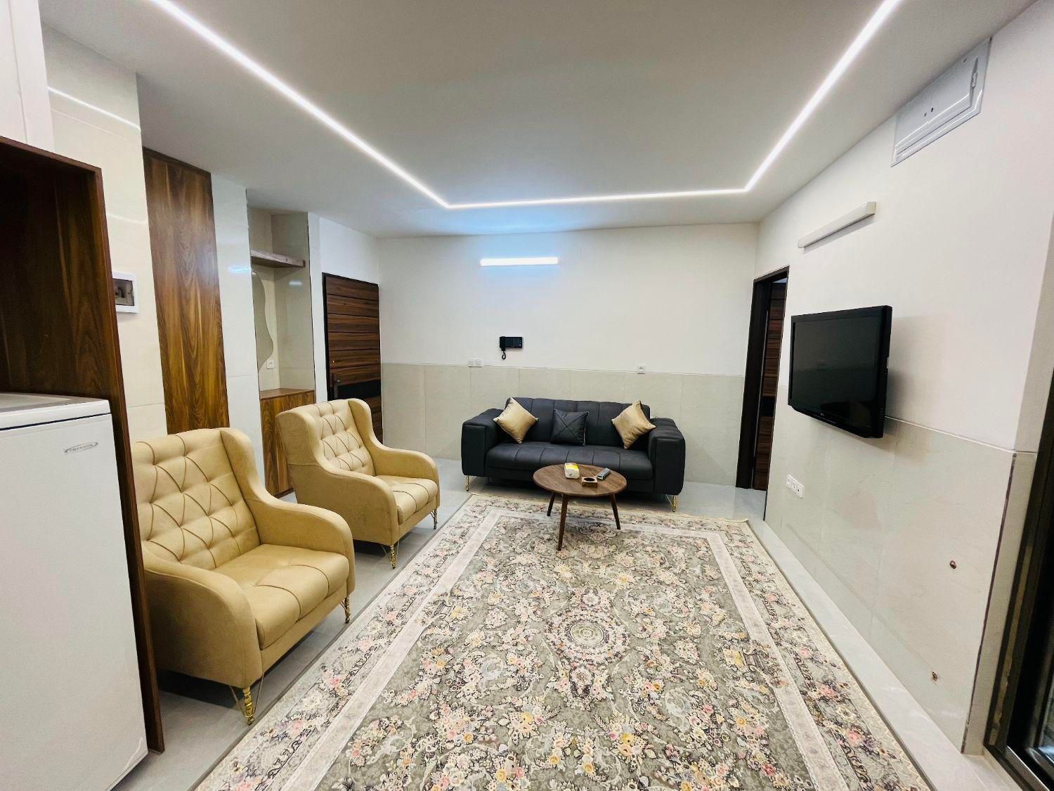 سوئیت مبله در مرکزاصفهان|اجارهٔ کوتاهمدت آپارتمان و سوئیت|اصفهان, شیخ اشراق|دیوار