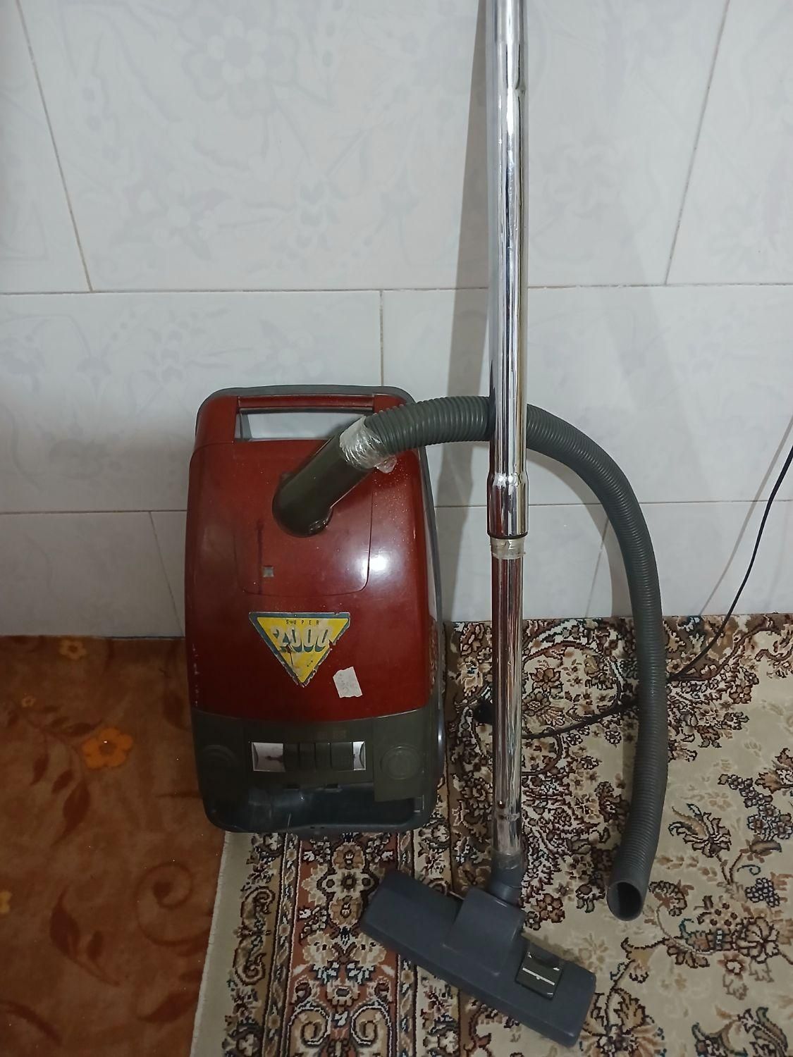 نیاز به تعمیر داره بسیار جارو برقی خوبی هست|جاروبرقی، جارو شارژی، بخارشو|گلستان (تهران), |دیوار