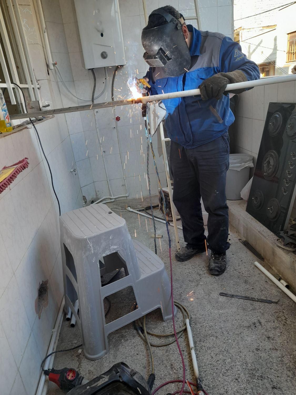 لولهکشیگاز با مجوز از شرکت گاز جوشکاریسیار|خدمات پیشه و مهارت|ساوه, |دیوار