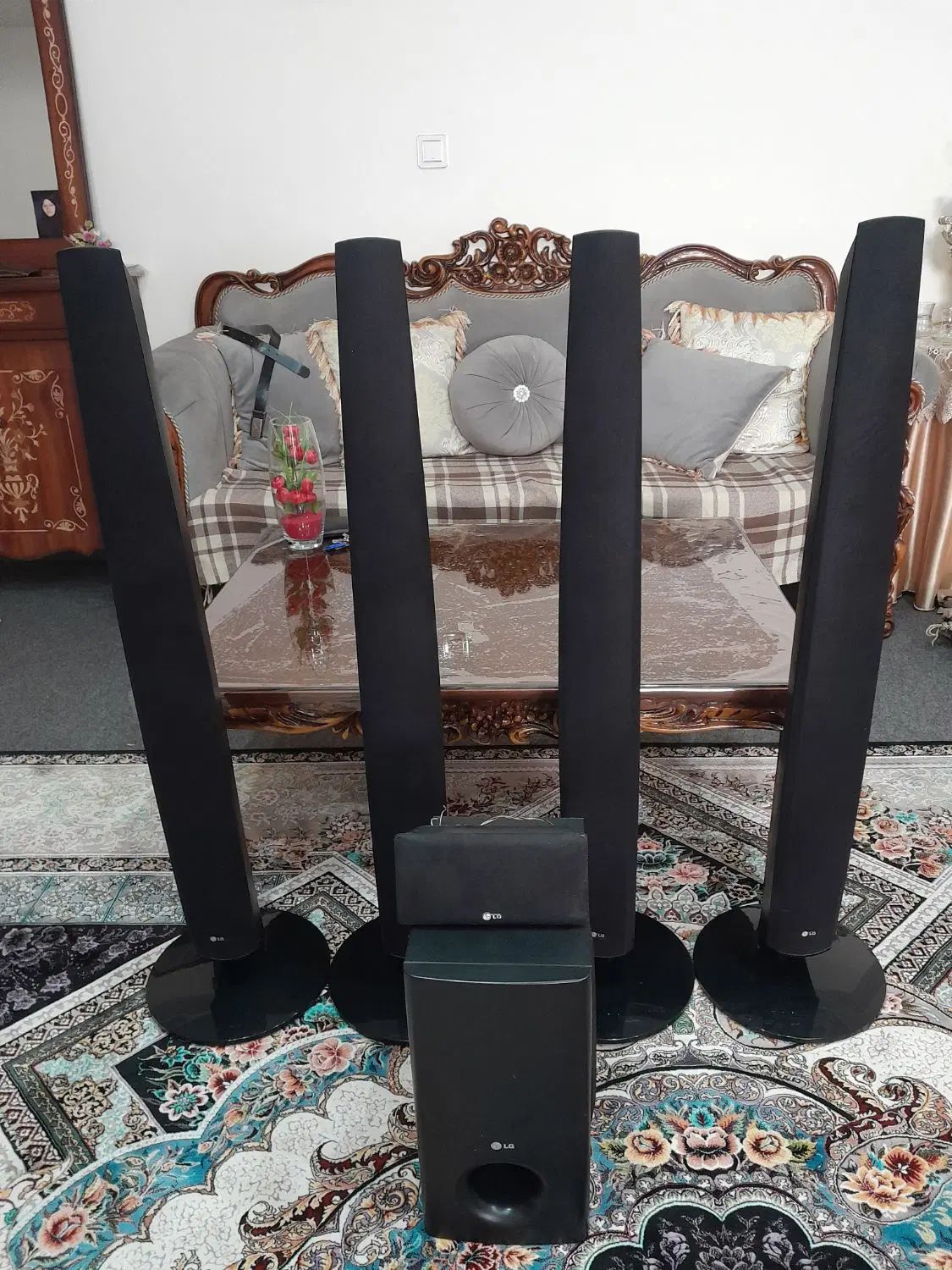 چهار عدد باند ایستاده ای ال‌جی سالم سالم|سیستم صوتی خانگی|کرج, بنیاد|دیوار