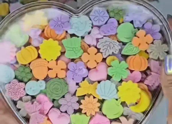 قندهای رنگی،فانتزی،گیاهی ،نبات های گیاهی،رنگی|خوردنی و آشامیدنی|مشهد, شهید آوینی|دیوار