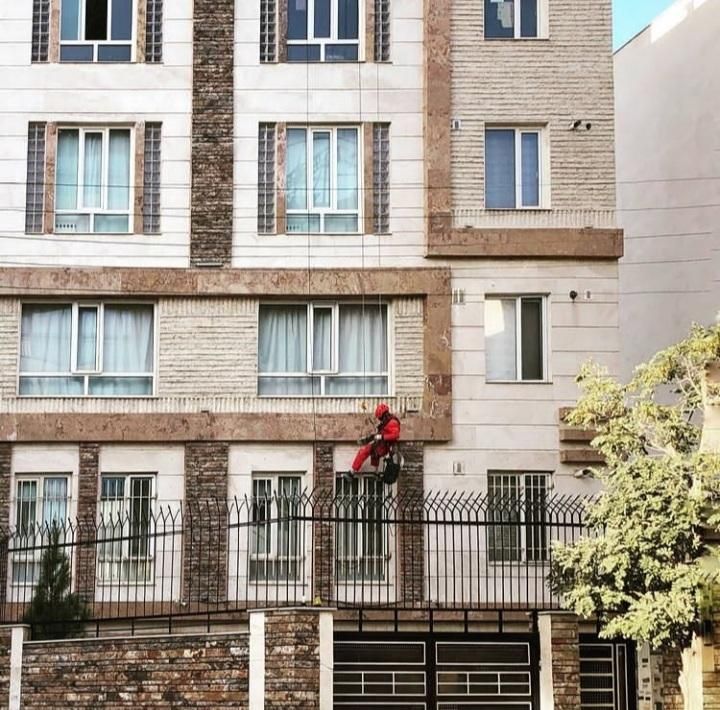 کار در ارتفاع سهرابی پیچ سنگ نما بند کشی عایق نانو|خدمات پیشه و مهارت|کرمانشاه, |دیوار