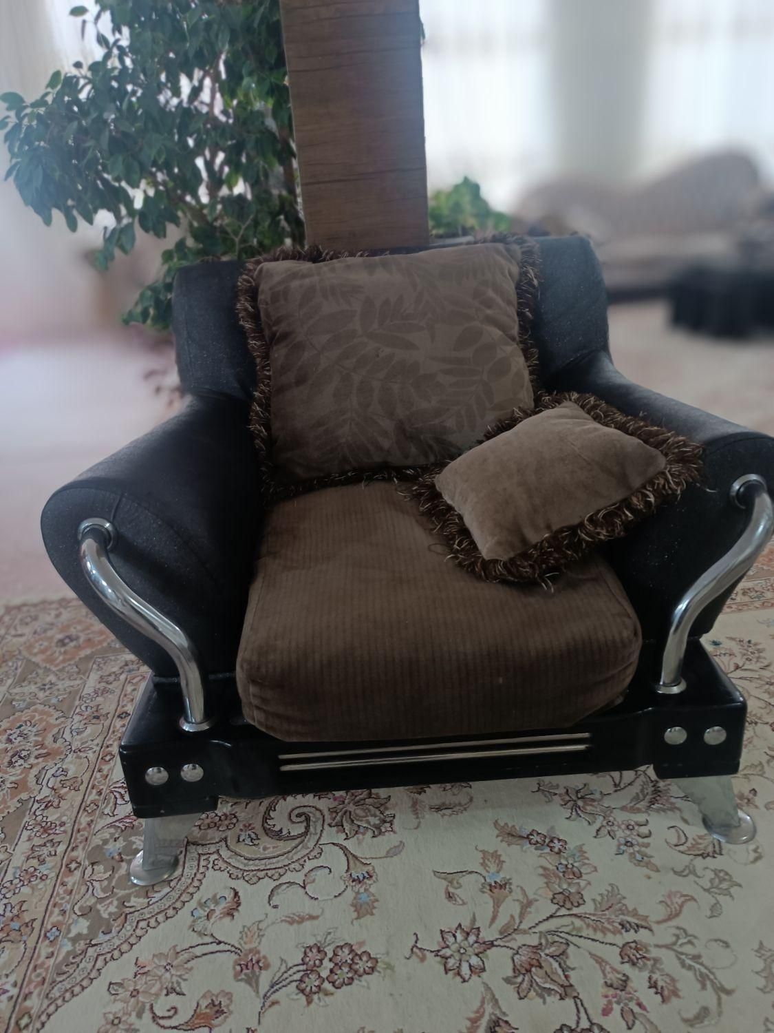 مبل راحتی هفت نفره با میز تلویزیون|مبلمان خانگی و میز عسلی|اردبیل, |دیوار