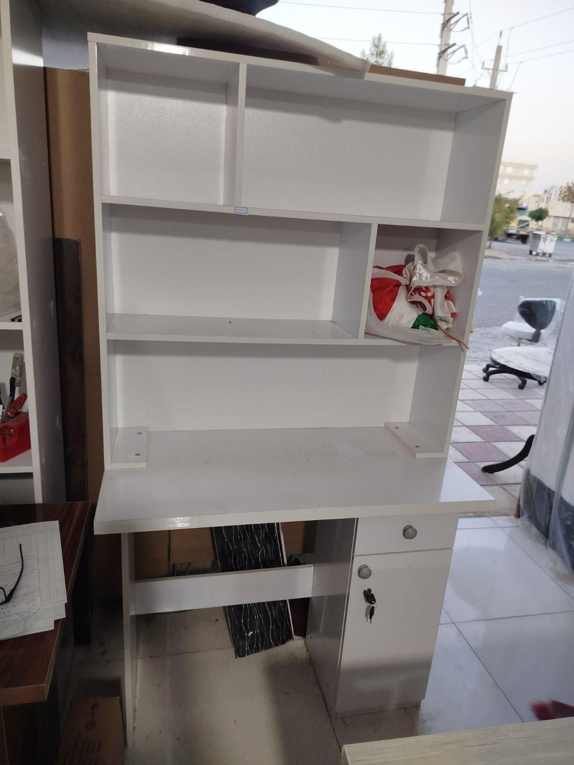 انواع کتابخانه|کتابخانه، شلف، قفسه‌های دیواری|کرمانشاه, |دیوار