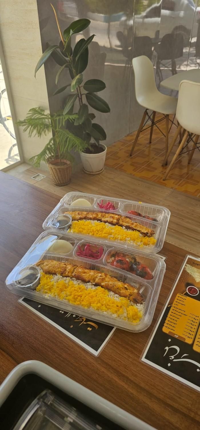 غذای خانگی|خوردنی و آشامیدنی|شیراز, ریشمک|دیوار