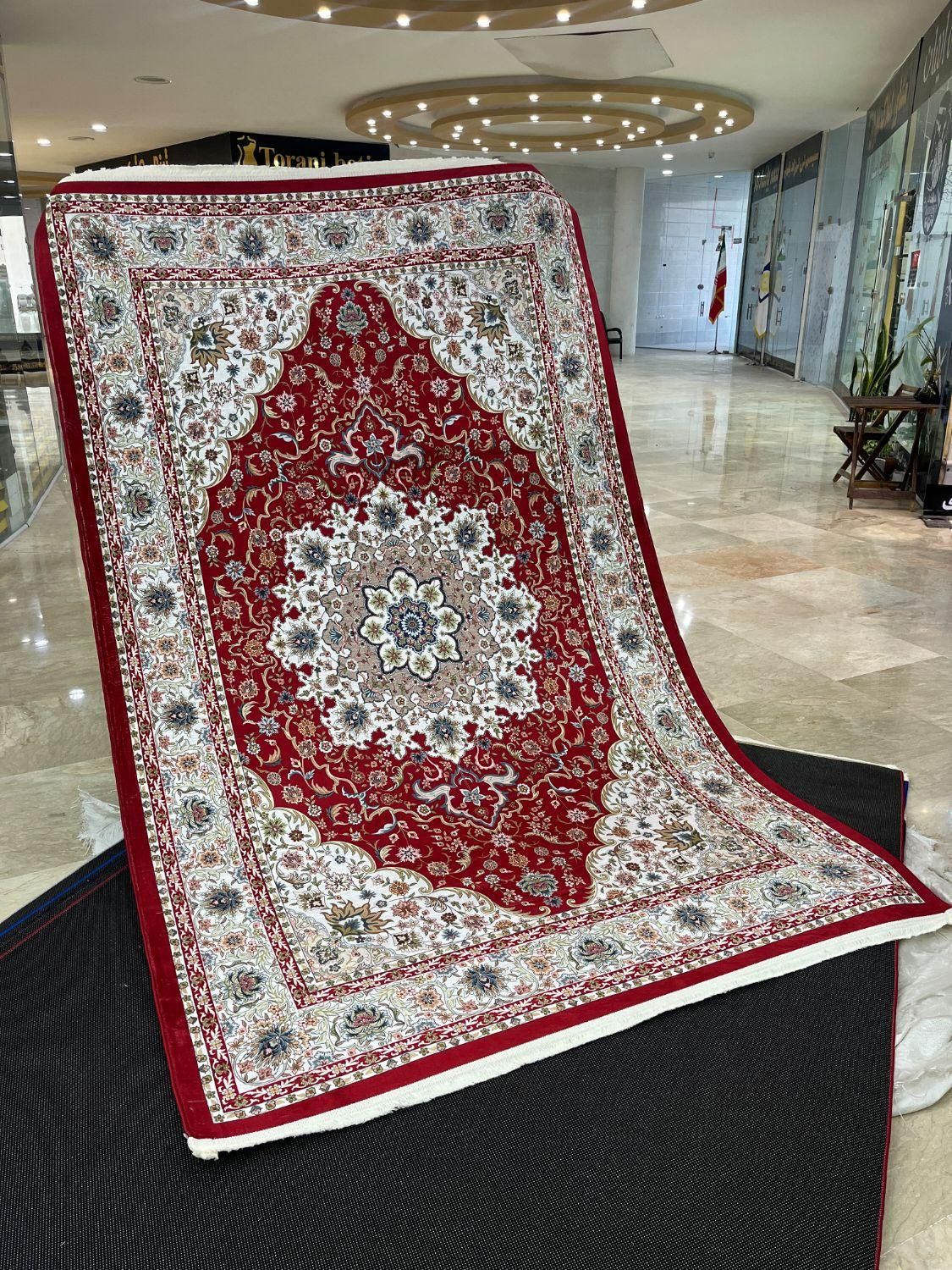 فرشینه۴و۶و۹متری باقیمت عالی|روفرشی|هندیجان, |دیوار