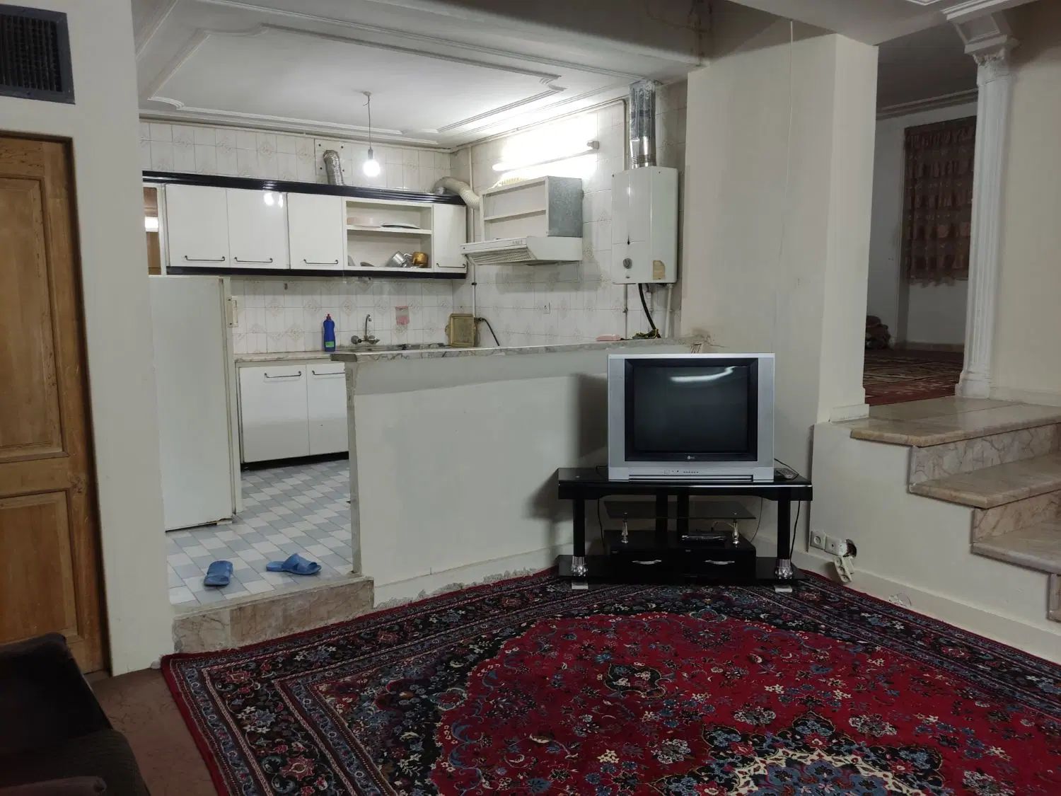 سوئیت نزدیک موجهای ابی و بیمارستان رضوی|اجارهٔ کوتاه‌مدت آپارتمان و سوئیت|مشهد, استاد یوسفی (شهرک غرب)|دیوار