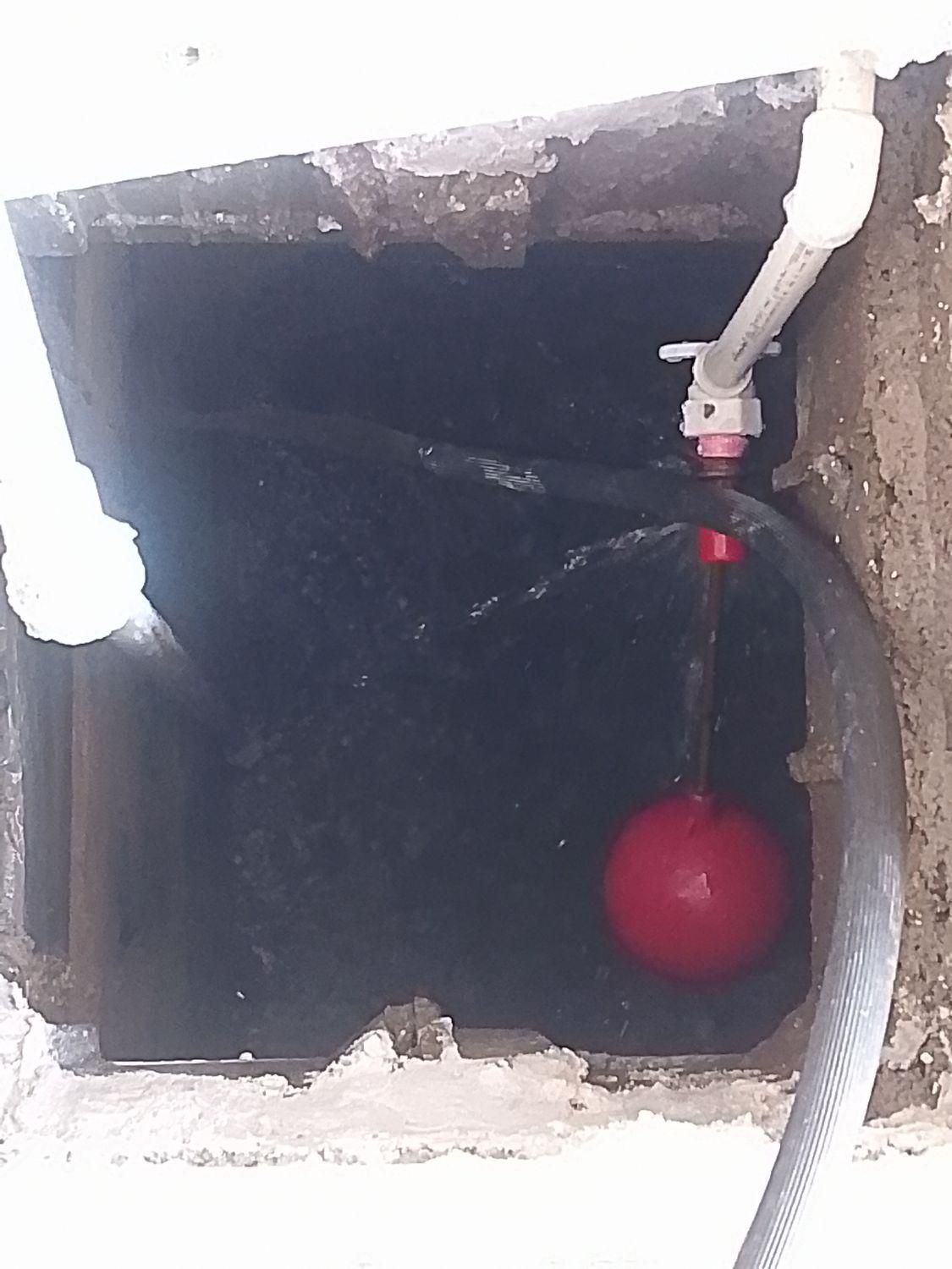 نظافت و نشتی گیری حوض انبار|خدمات پیشه و مهارت|چابهار, |دیوار