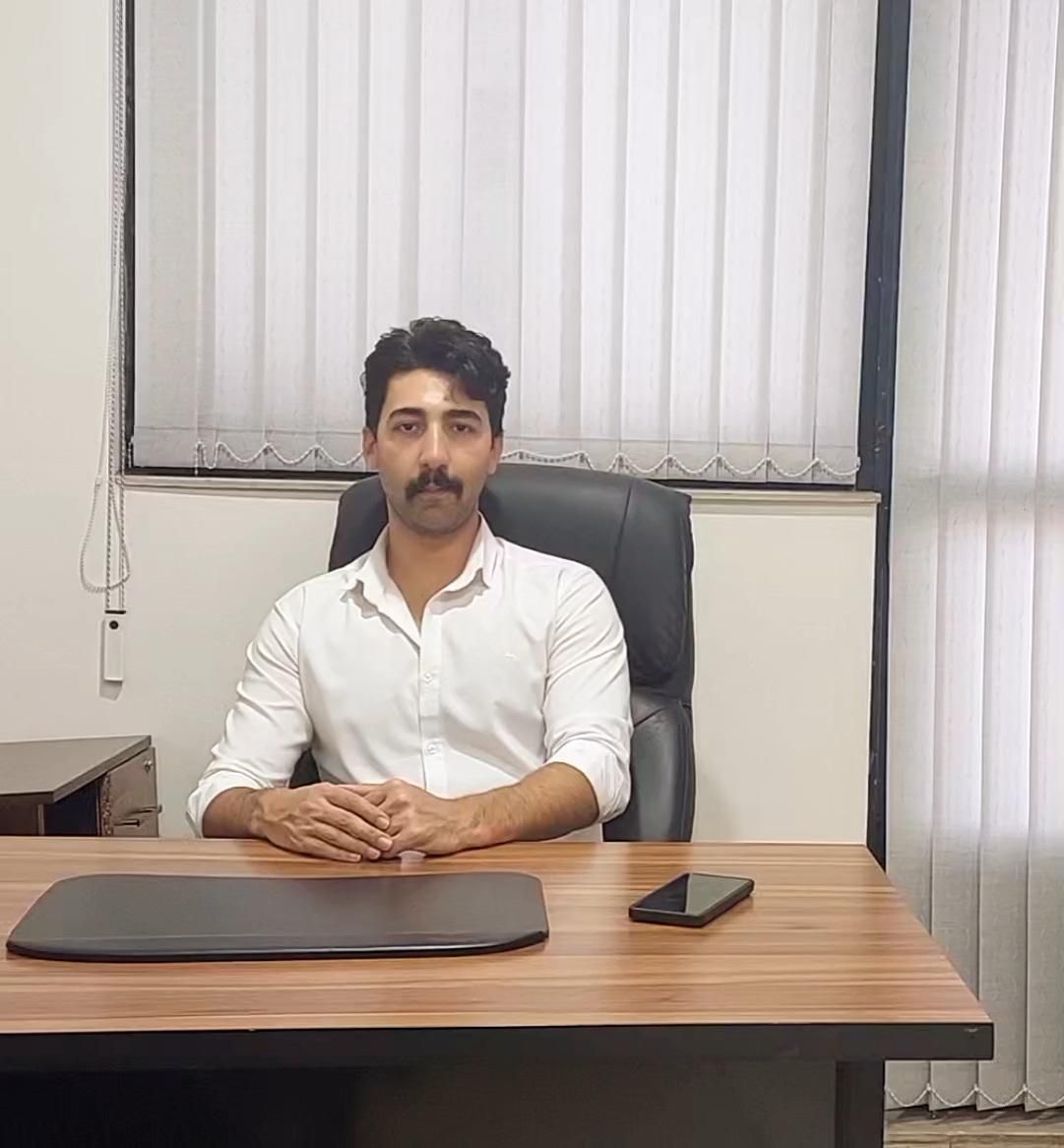مقاله و پایان نامه محمدی|خدمات آموزشی|شیراز, ارم|دیوار