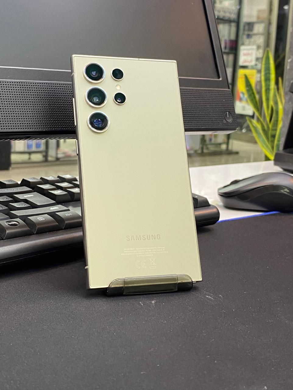 سامسونگ Galaxy S24 Ultra gray تمیزو کم کار|موبایل|اصفهان, مفتح|دیوار