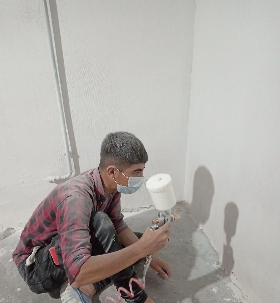 نقاشی ساختمانی درب و پنجره و خانه،...|خدمات پیشه و مهارت|بوکان, |دیوار