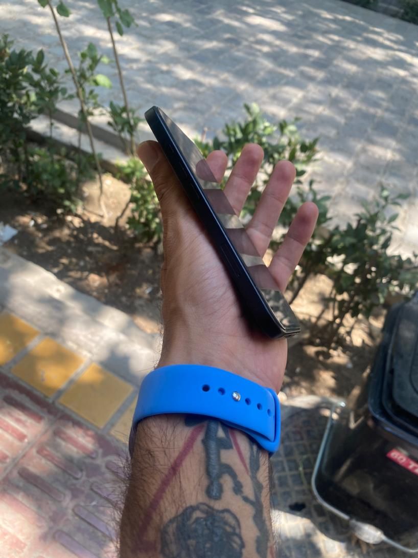 اپل iPhone 16 با حافظهٔ ۱۲۸ گیگابایت|موبایل|اصفهان, باغ دریاچه|دیوار