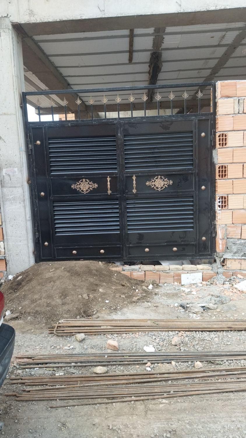 جوشکار سیارخورده کاری وساخت درب حیاطی و باغی|خدمات پیشه و مهارت|گرگان, |دیوار