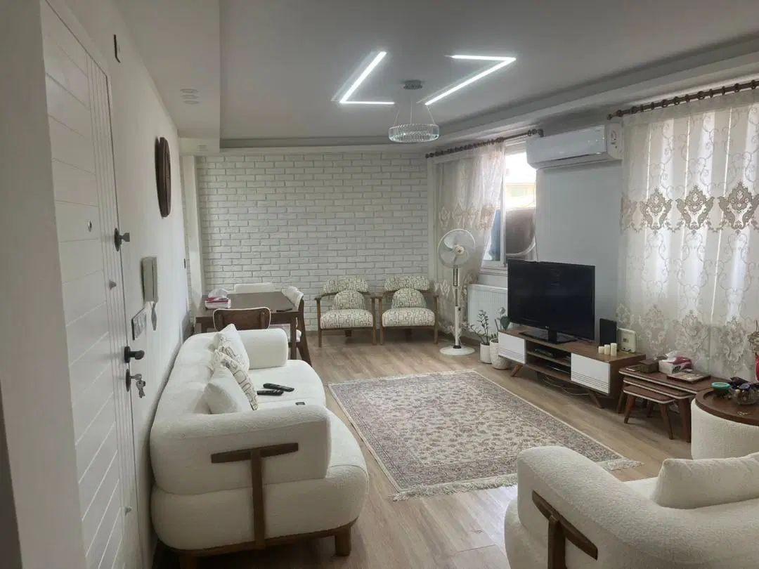 ۸۷ متر ۲ خواب طبقه ۲ تک واحدی پارکینگ اختصاصی|فروش آپارتمان|رشت, لاکانی|دیوار