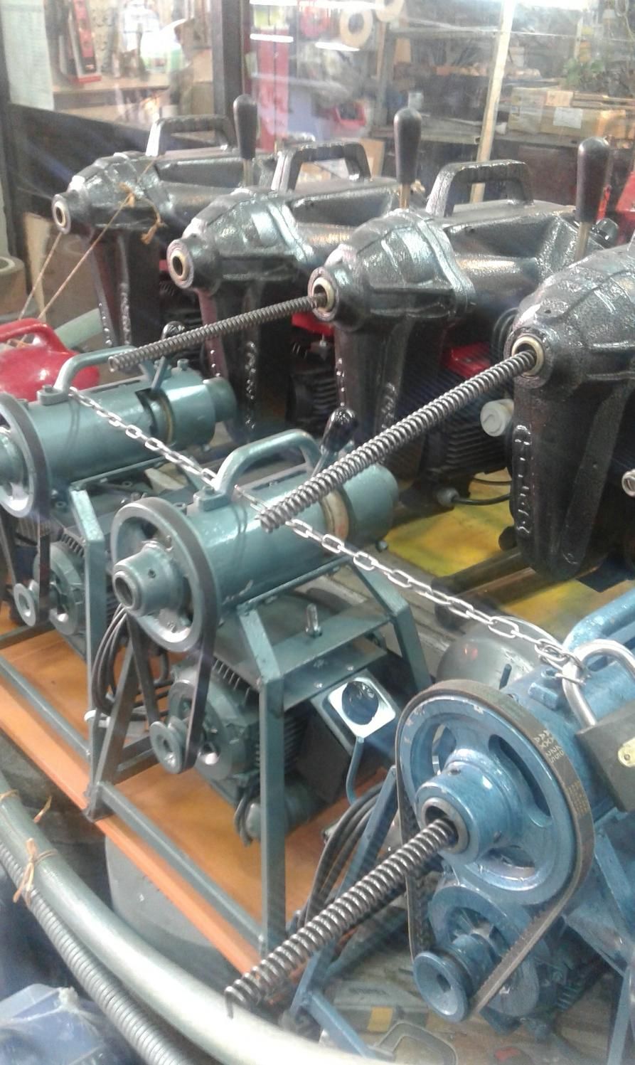 چاه بازکن کل تهران فنرزنی بازکردن فظاب کن وگرفتگی.|خدمات پیشه و مهارت|تهران, اباذر|دیوار