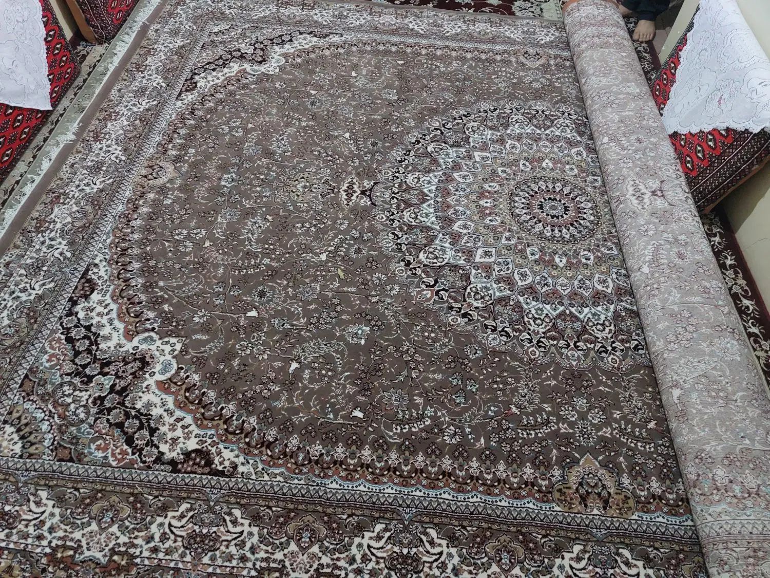 فرش ۵۰۰ شانه ۱۲ متری کاملا نو|فرش|تهران, گیشا|دیوار