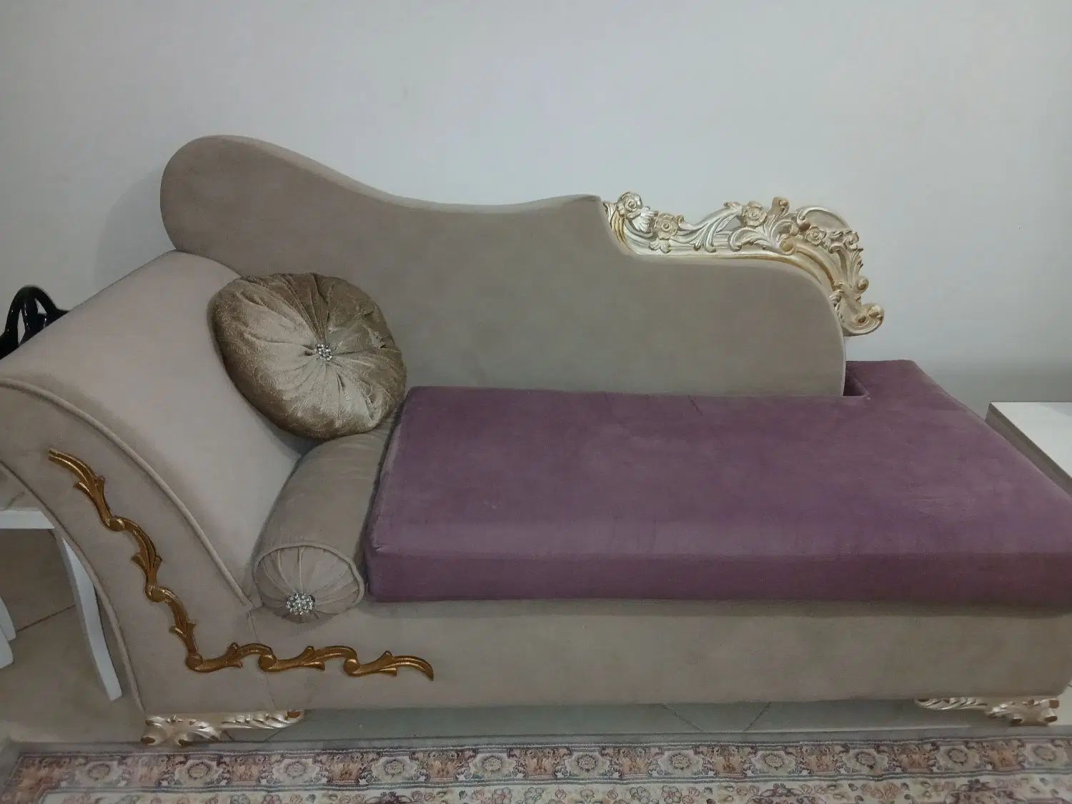مبلمان و عسلی  به همراه دستک پرده|مبلمان خانگی و میز عسلی|مشهد, شهرک مهرگان|دیوار