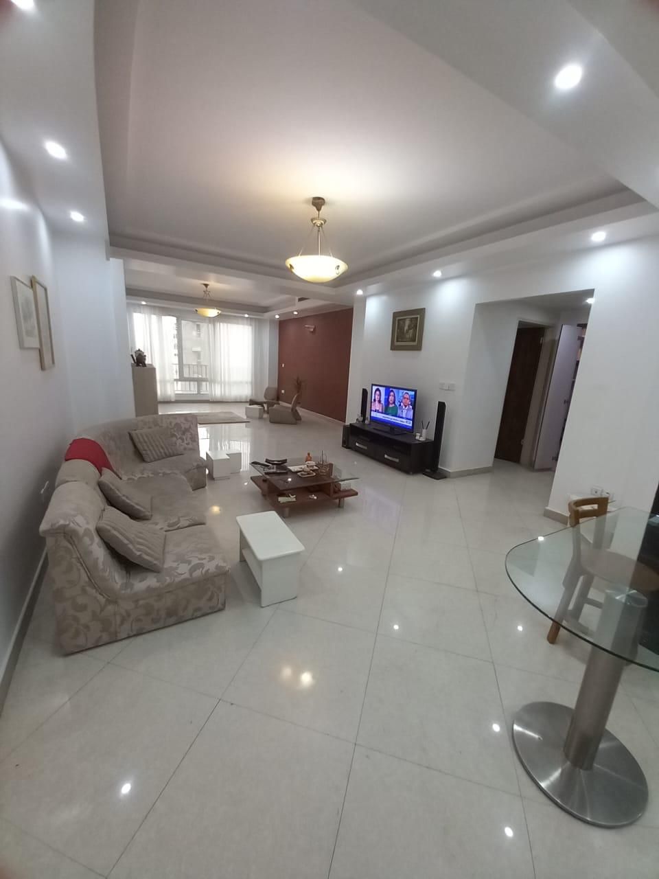 گلزار، 160متر، 2خواب، تاپ لوکیشن، غرق در نور|اجارهٔ آپارتمان|تهران, اراج|دیوار