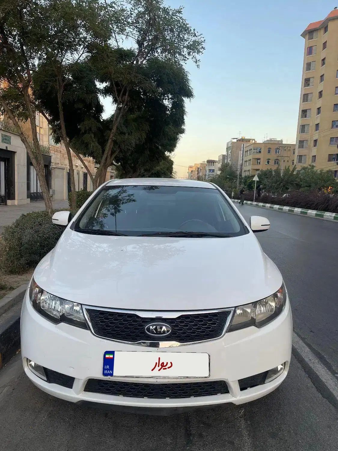 سراتو ۲۰۰۰ c مونتاژ مدل ۱۳۹۵|خودرو سواری و وانت|مشهد, وکیل‌آباد|دیوار
