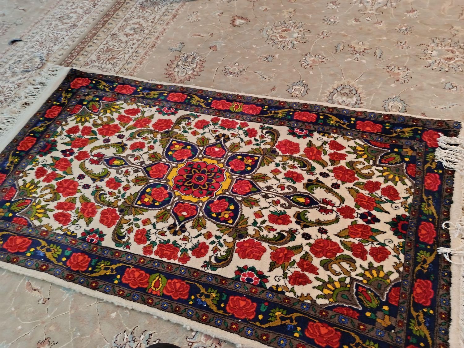 فرش دست بافت|فرش|کرمانشاه, |دیوار