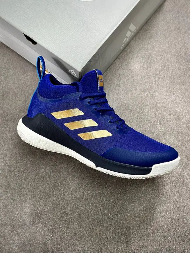 کفش والیبال آدیداس مدل Adidas Crazy Flight|کیف، کفش، کمربند|اصفهان, درب کوشک|دیوار