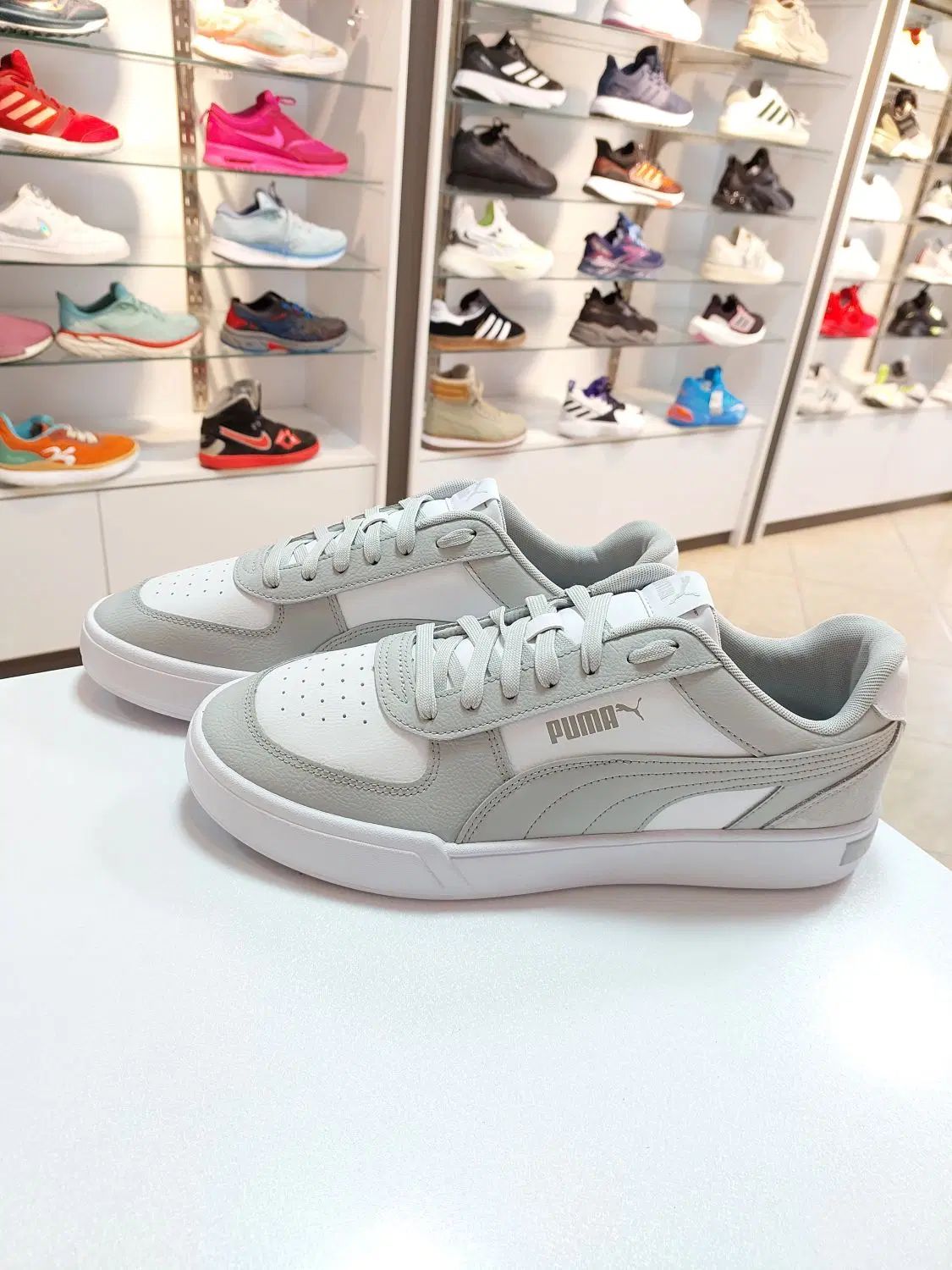 کتونی پوما اورجینال سایز ۴۵ puma CAVEN|کیف، کفش، کمربند|کرج, مهرویلا شمالی|دیوار