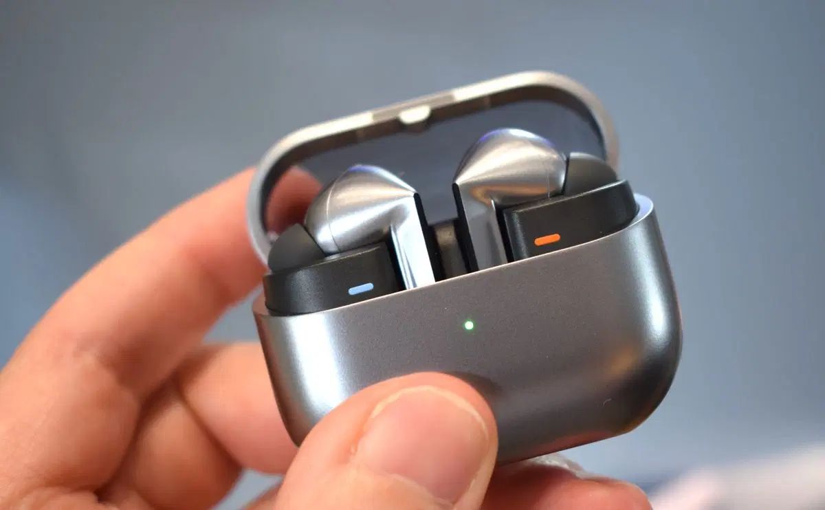 گلکسی بادز ۳ پرو galaxy buds 3 pro|لوازم جانبی موبایل و تبلت|تهران, اکباتان|دیوار