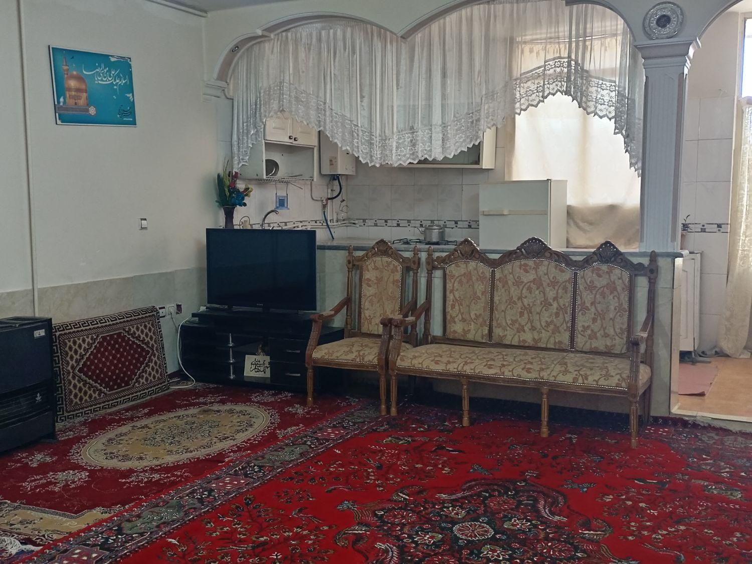 سوئیت تمیز و مرتب با پارکینگ|اجارهٔ کوتاه‌مدت آپارتمان و سوئیت|سبزوار, کلاته سیفر|دیوار