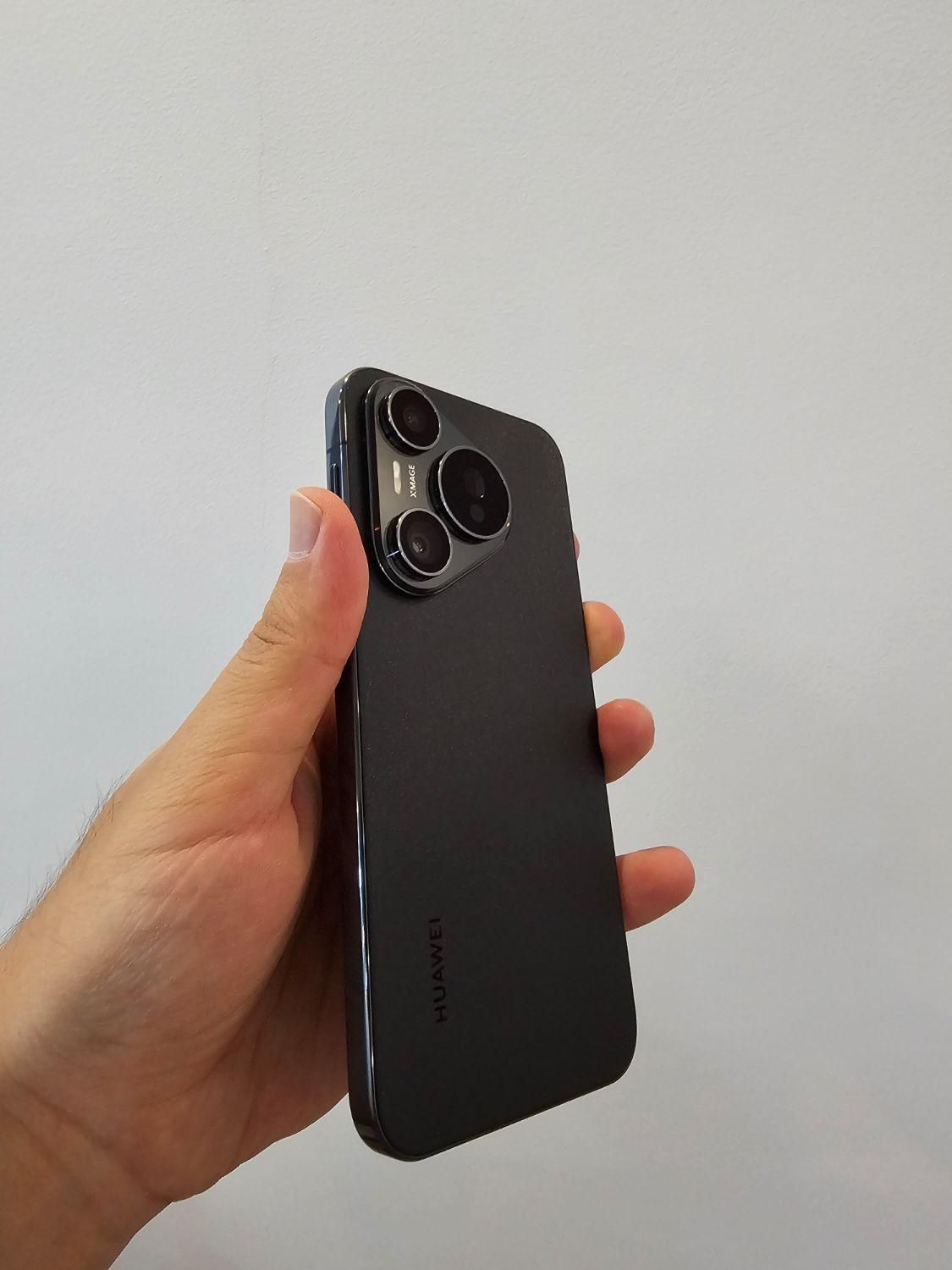 هواوی Pura 70 ح ۲۵۶ مشابه نو و 13ماه گارانتی|موبایل|مشهد, کوثر|دیوار