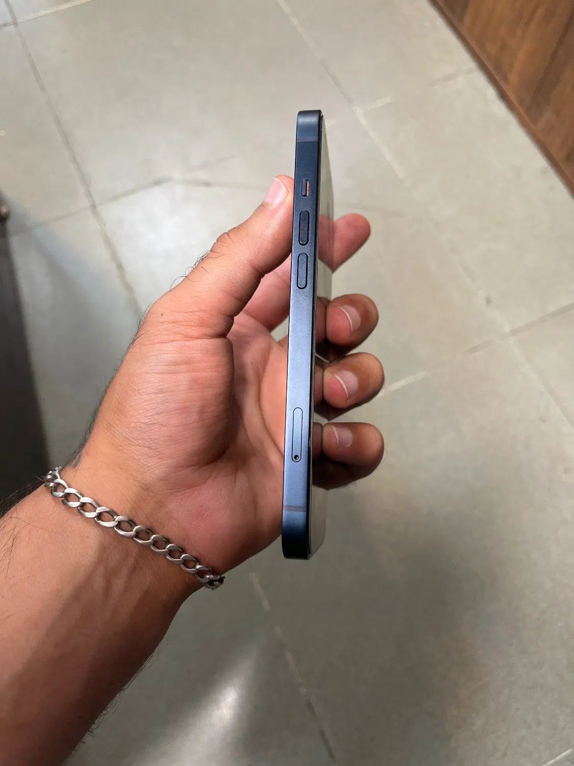 Iphone 13 128 gig tak sim پارنامبر AH|موبایل|رشت, معلم|دیوار